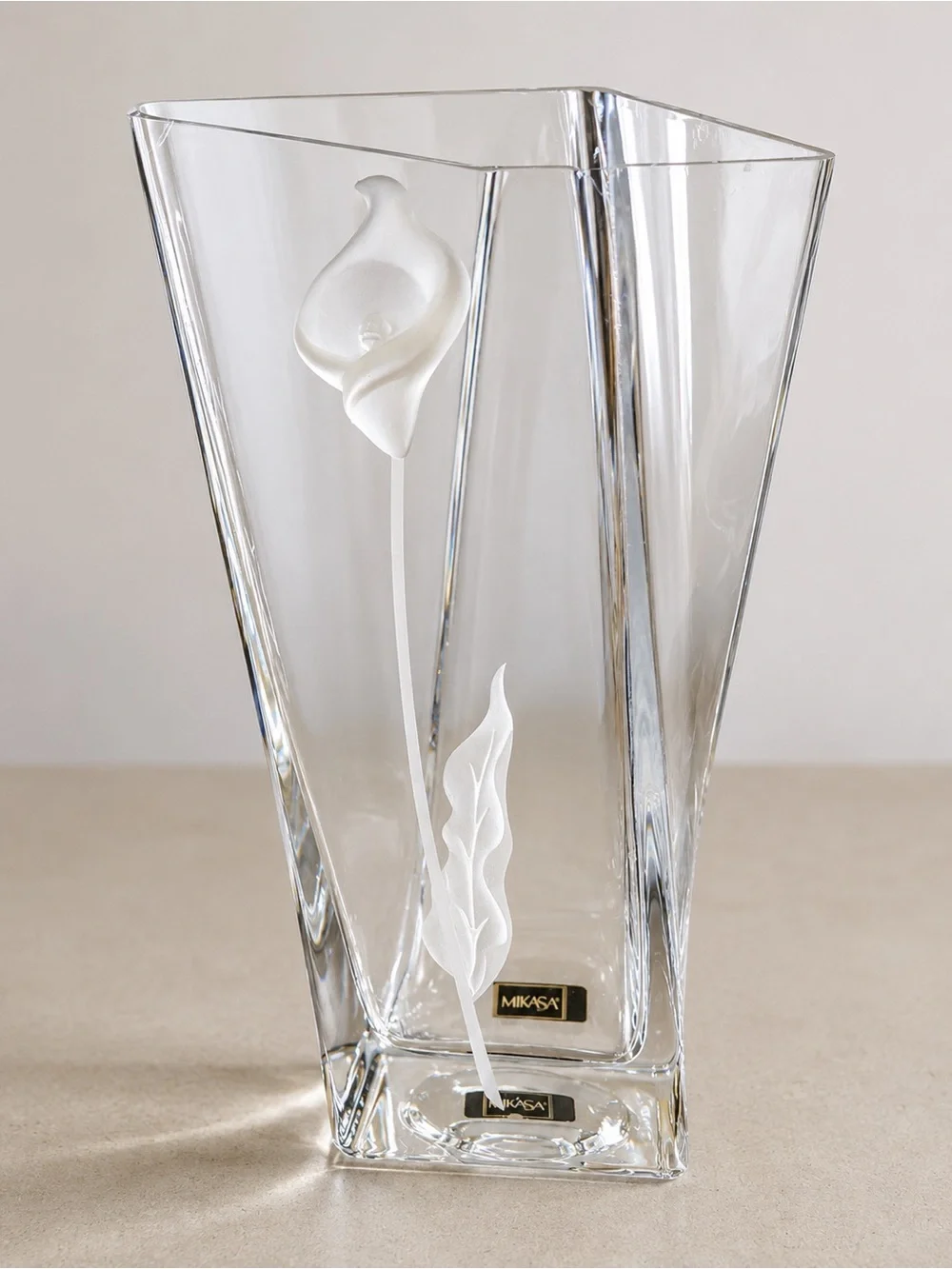 Mikasa Clear Glass Vase with White Etched Calla Lily